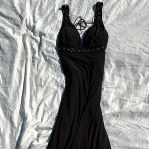 RARE VINTAGE DAVE AND JOHNNY BY LAURA RYNER BLACK BACKLESS MAXI GOWN